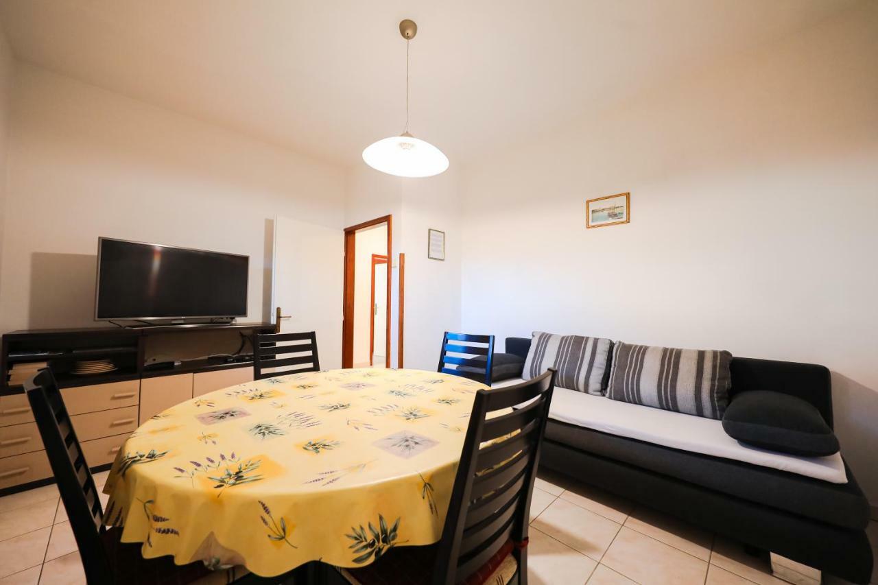 Apartman Antisin Zadar Buitenkant foto