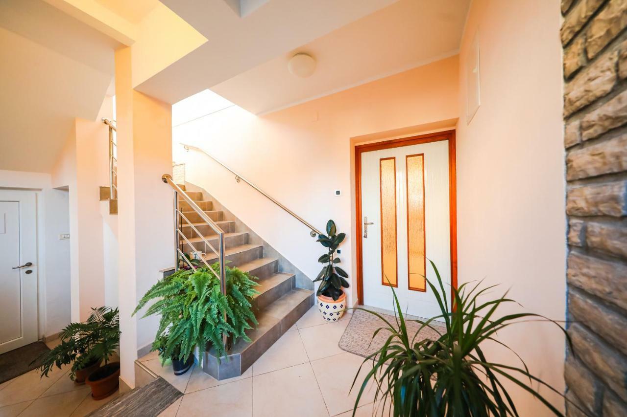 Apartman Antisin Zadar Buitenkant foto